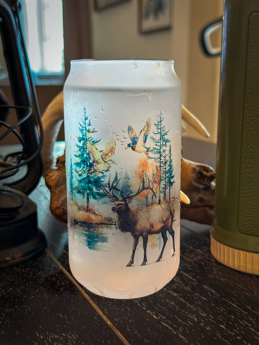 ELK & DUCKS FROSTED BEER CAN GLASS
